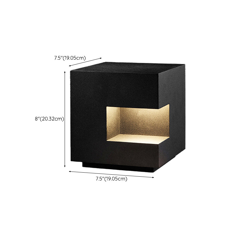 Black Square Pillar Lamp Waterproof Outdoor Light for Courtyard