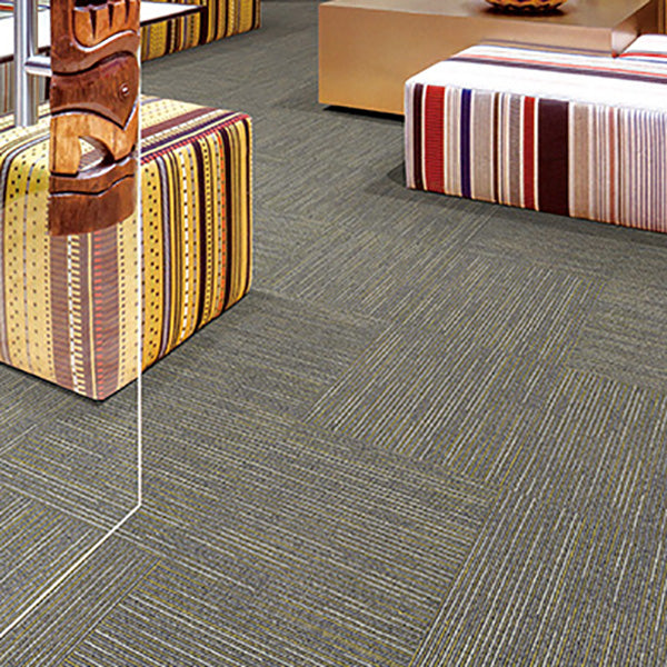 Modern Carpet Tile Loose Lay Non-Skid Fade Resistant Carpet Floor Tile