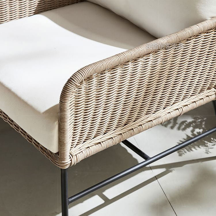 Metal Frame Outdoor Patio Sofa Industrial Cushion UV Resistant Patio Sofa