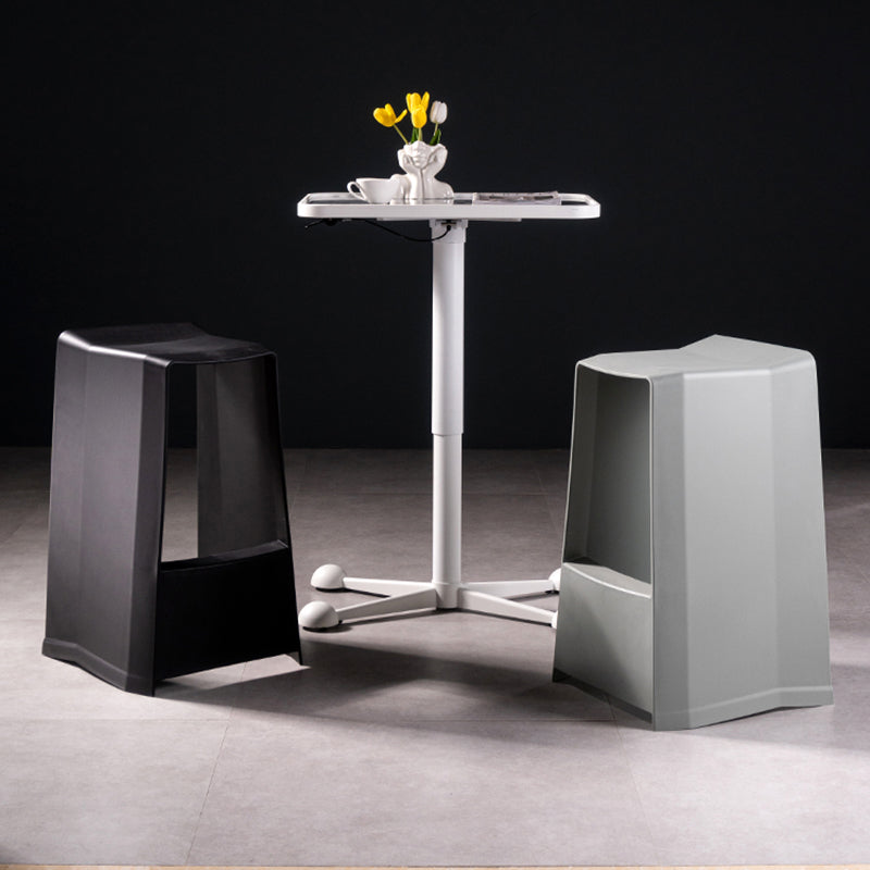 Modern Style Plastic Counter Stool Armless Barstool with Footrest