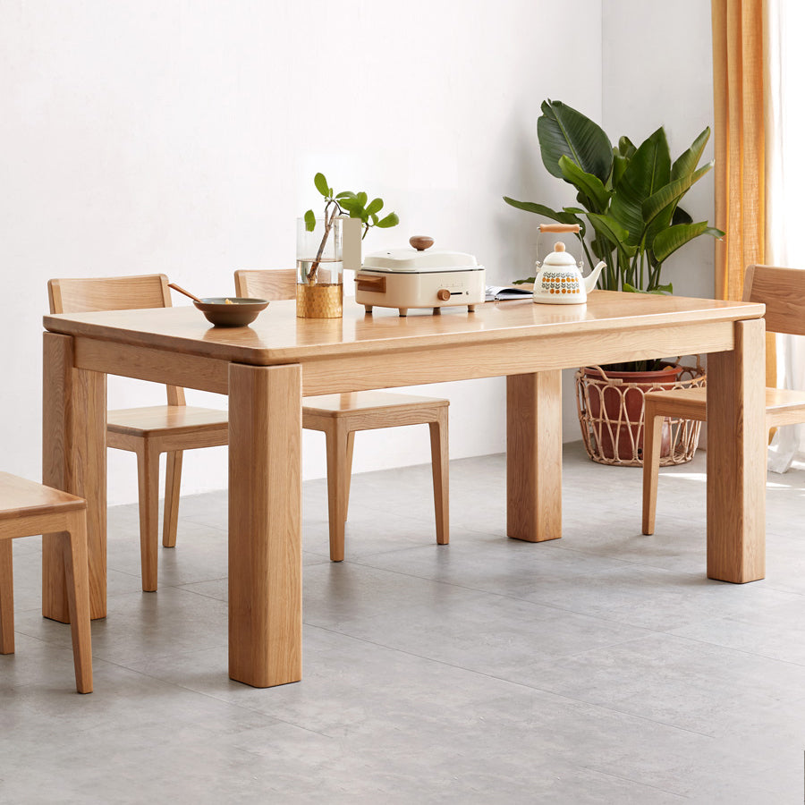 Rectangle 4 Legs Dining Table Solid Wood Dining Table in Natural and Walnut
