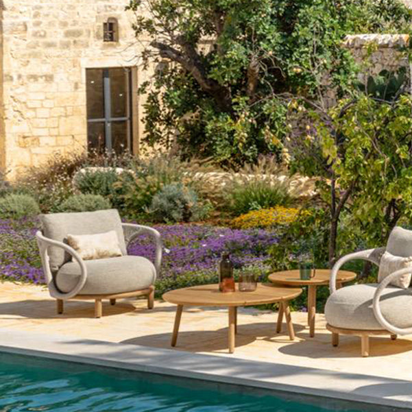 Minimalistic Patio Sofa Farmhouse Style Villa Outdoor Patio Sofa