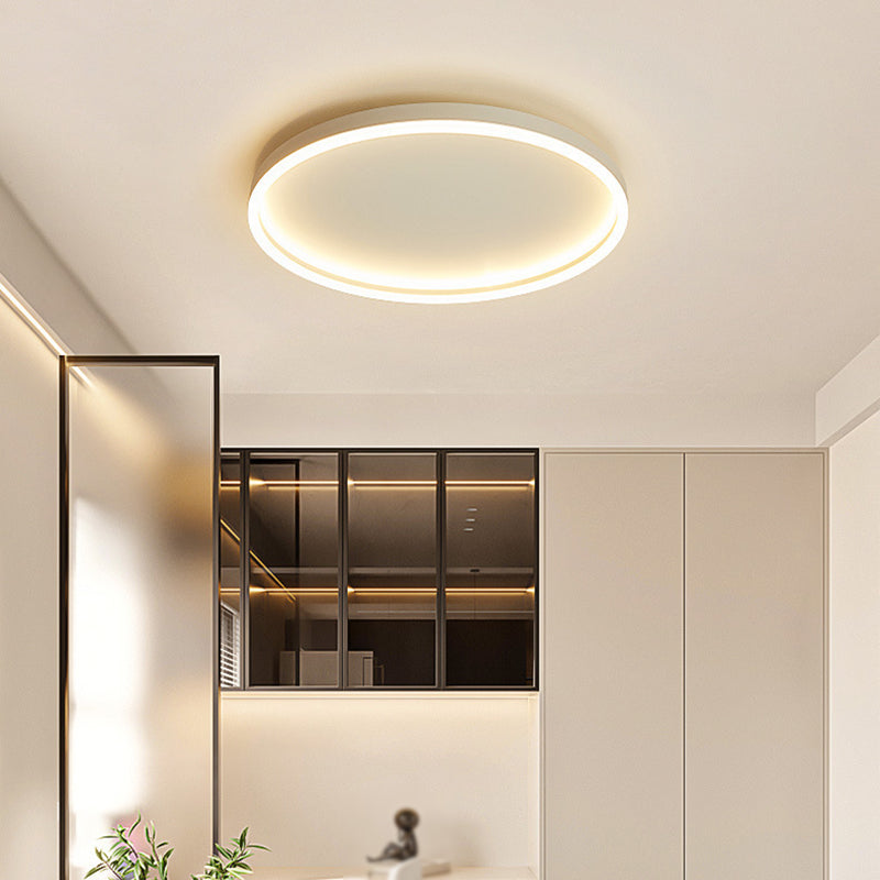 Round Shape Flush Mount Lighting Modern Flush Mount in White Finish