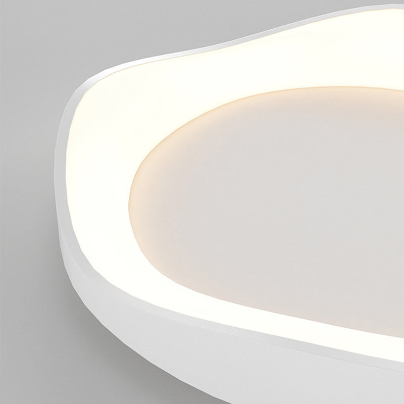 Geometric Shape Metal Flush Light Modern Style 1 Light Flush Mount Ceiling Lights in White
