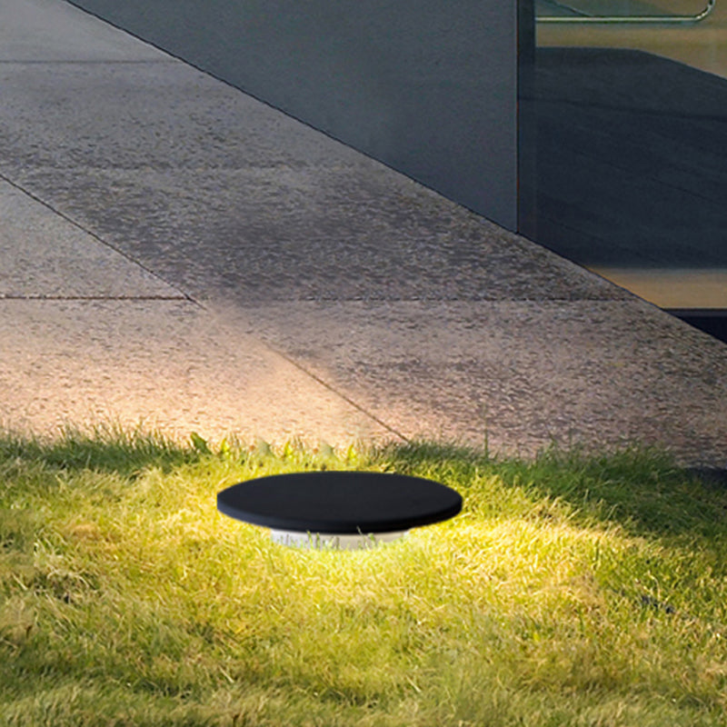 Round Solar Lawn Light Black Waterproof Light with Metal for Courtyard