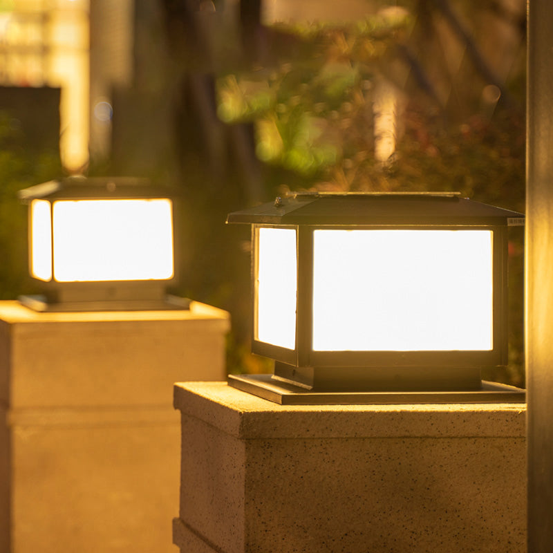 Modern Geometric Pillar Lamp Minimalist LED Solar Lighting Fixture for Garden