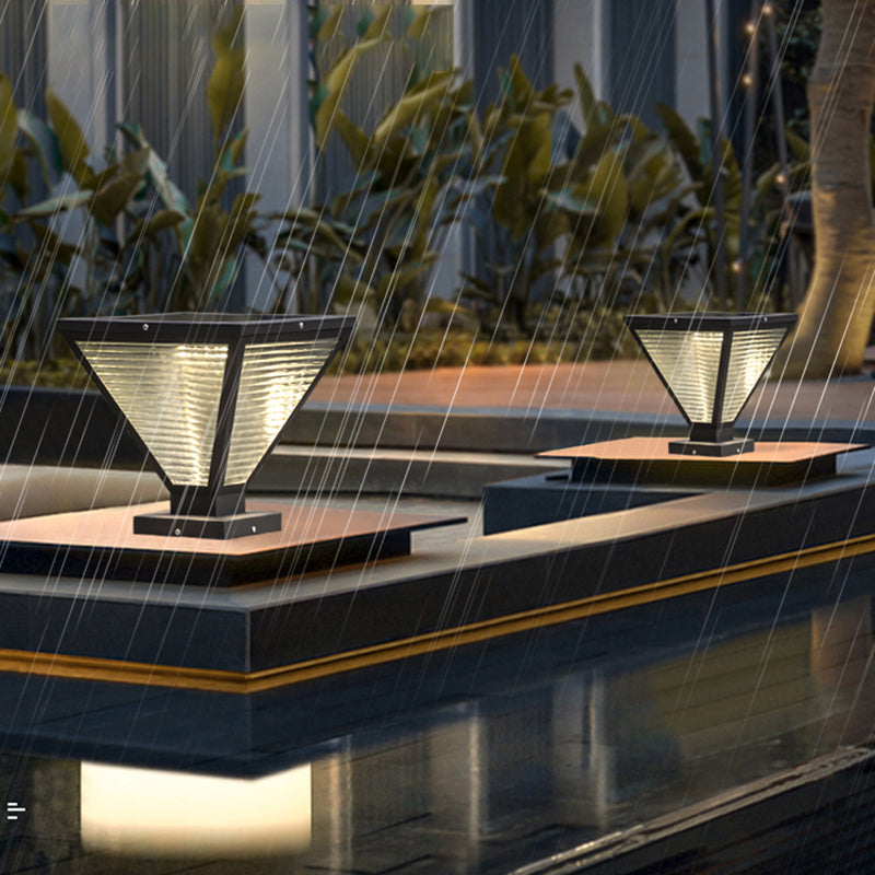 Geometric Shape Metal Outdoor Light Modern Style 1 Light Solar Pillar Lights in Black