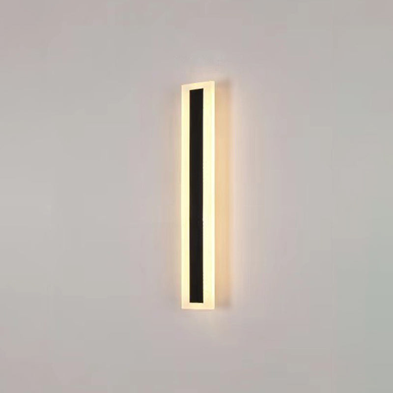 Linear Shape Metal Wall Sconces Modern 1-Light Wall Mount Light Fixture in Black