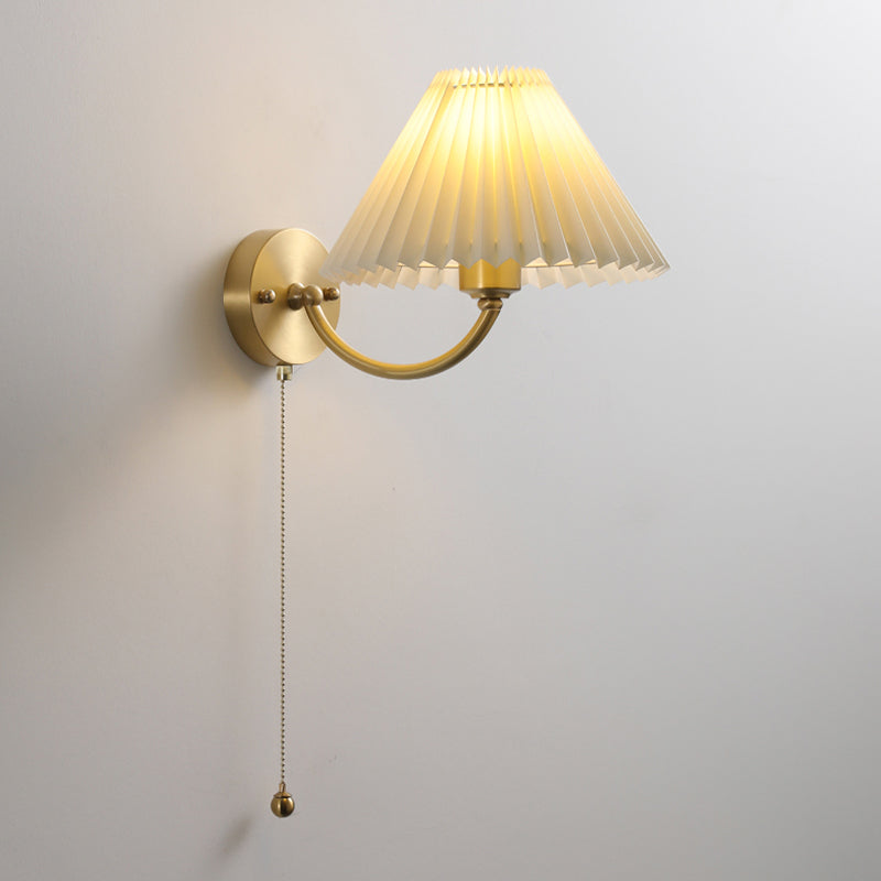 Modernism Wall Sconce Tapered Wall Light Fixture with Fabric for Bedroom