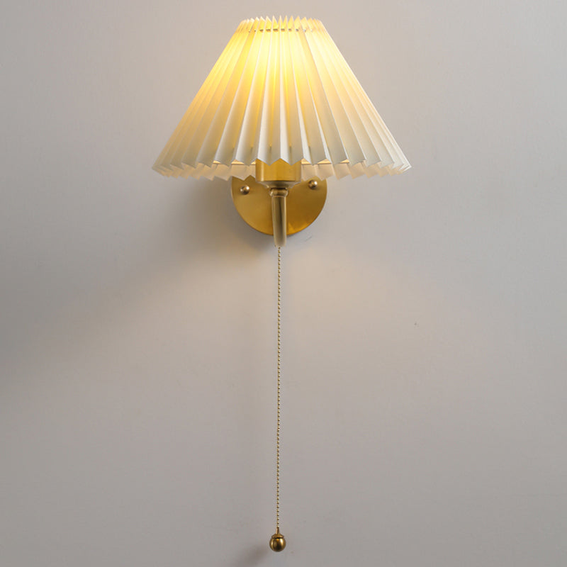 Modernism Wall Sconce Tapered Wall Light Fixture with Fabric for Bedroom