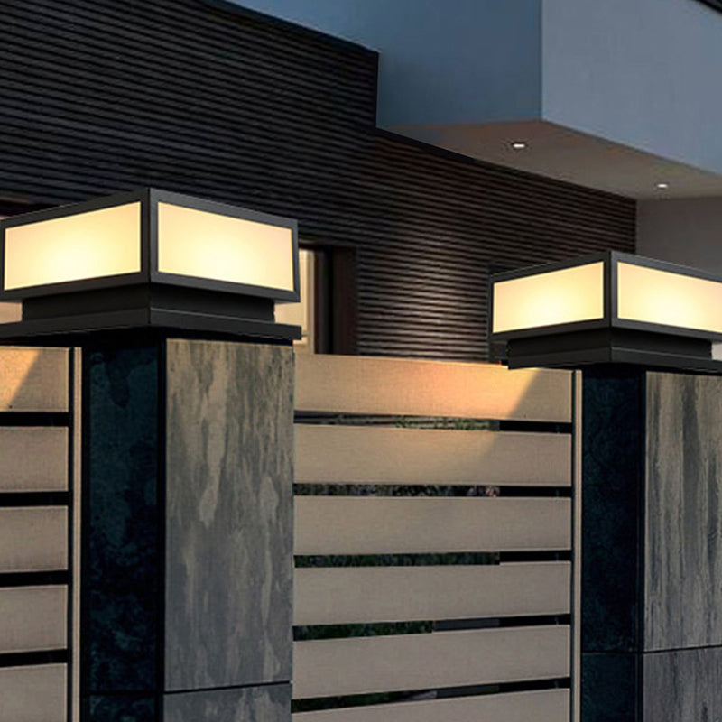Modern Pillar Lighting Fixture Minimalist LED Solar Lamp for Garden