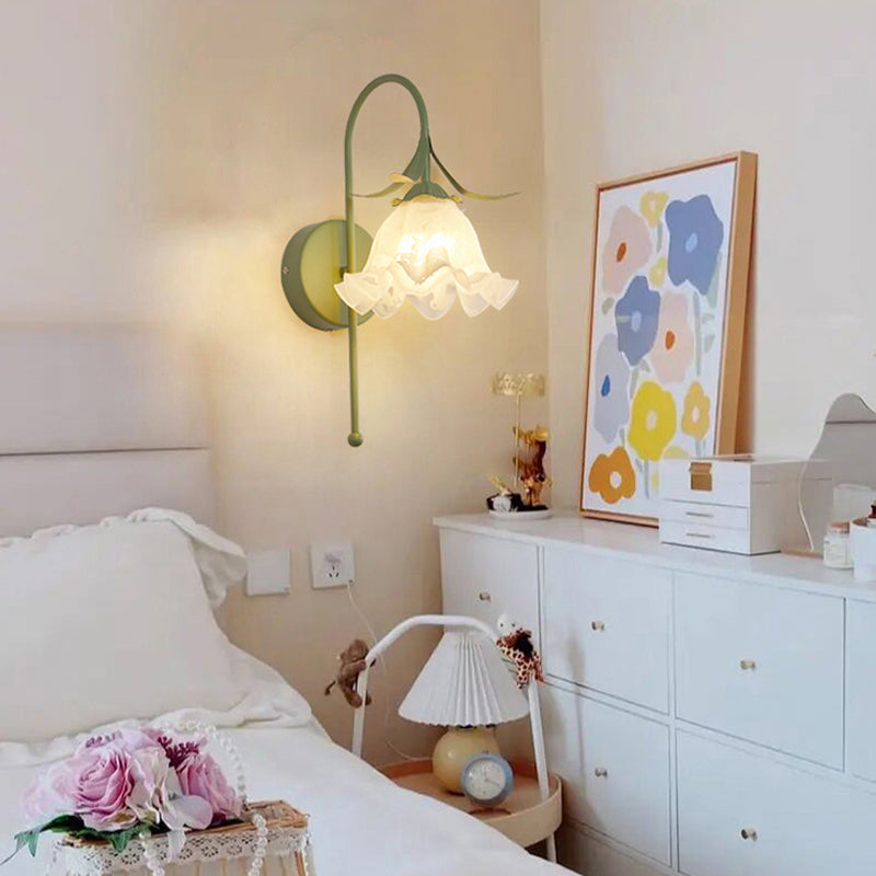 Modern Style Wall Mounted Sconce 1-Light Wall Mounted Light Fixture for Bedroom