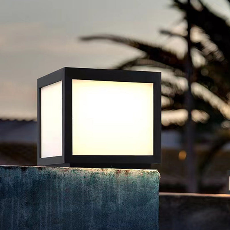 Rectangle Shape Metal Outdoor Light Modern Single Light Solar Pillar Lamp in Black