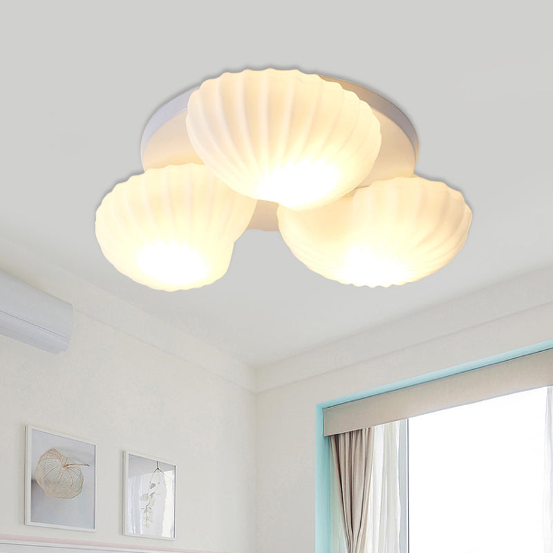 White Glass Scallop Shell Flush Light Nautical 3/5-Light Flush Mount Ceiling Lighting for Living Room