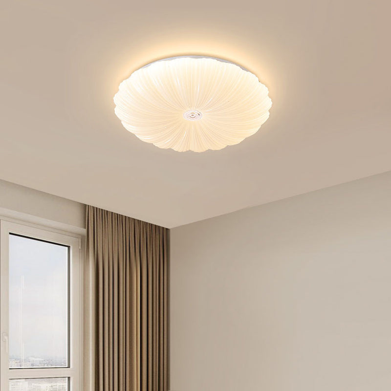 Round Shape Metal Flush Light Modern Style 1 Light Flush Mount Ceiling Lights in White