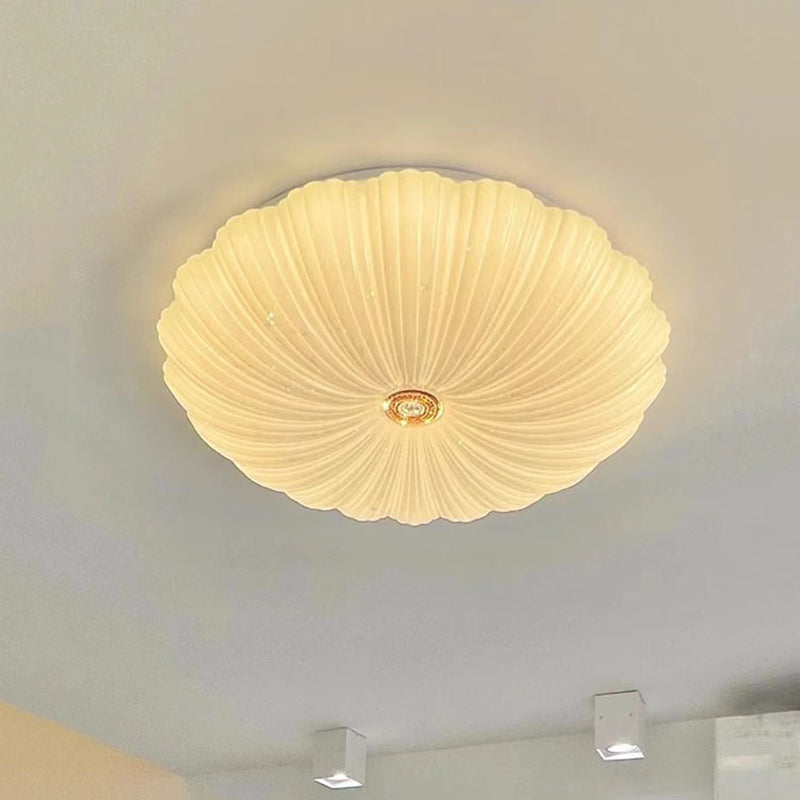 Round Shape Metal Flush Light Modern Style 1 Light Flush Mount Ceiling Lights in White