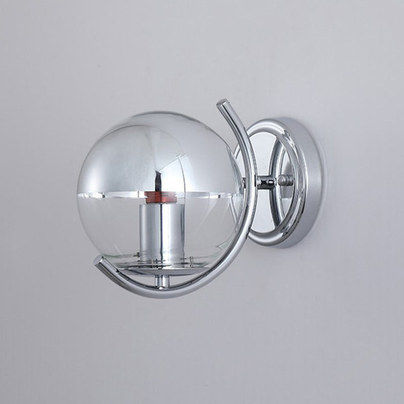 Modern Wall Mounted Light 1 Light Metal Flush Mount Wall Sconce in Silver Finish