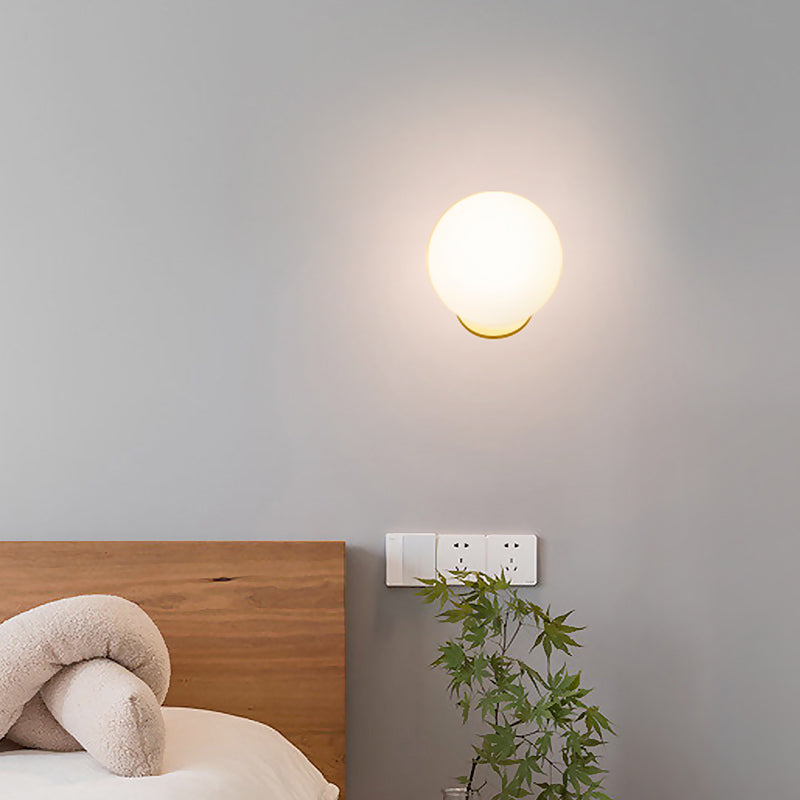 Modern Style Wall Mounted Sconce Glass Shade Wall Lights for Bedroom