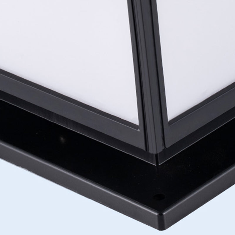 Contemporary Pillar Light Minimalist LED Solar Lighting Fixture for Garden