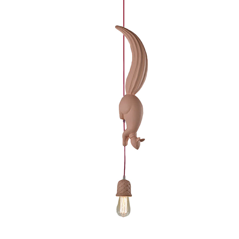 Enfants, bulbe exposé Résine Drop Pendant Single suspension plafond plafond en blanc / noir / brun avec écureuil suivi du concept de pinone