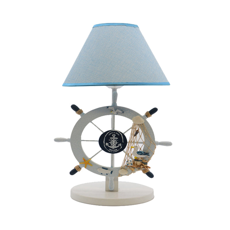 Lampada da tavolo da comodino costiera con piombo da tavolo da comodino costiero con il cono conco