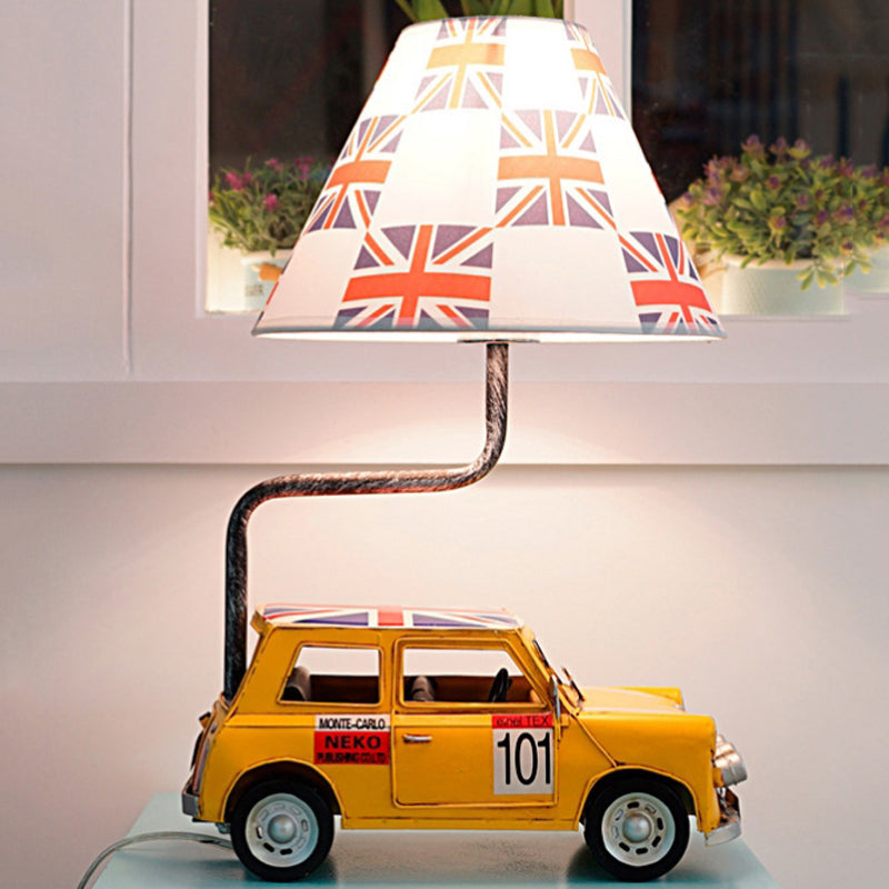 Kids Jeep Car Eisen Nachttisch Lampe 1 Kopftisch Hell in Gelb/Blau mit Cross -Stoff -Empire -Schatten