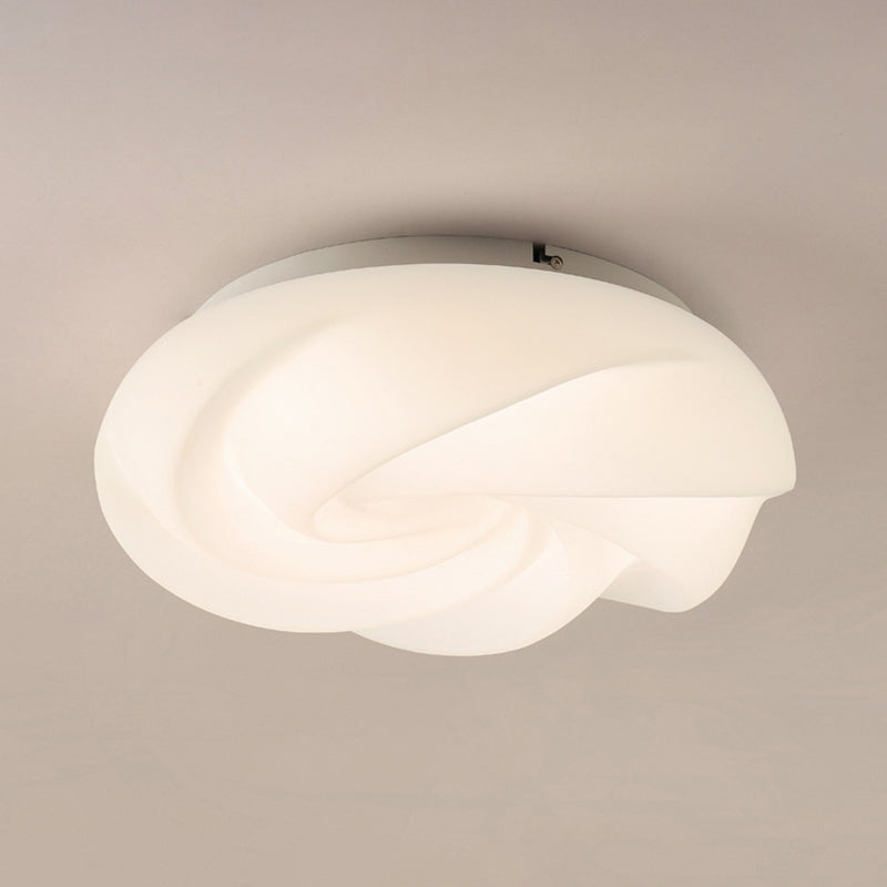Flower Shape Metal Flush Light Modern Style 1 Light Flush Mount Ceiling Lights in White