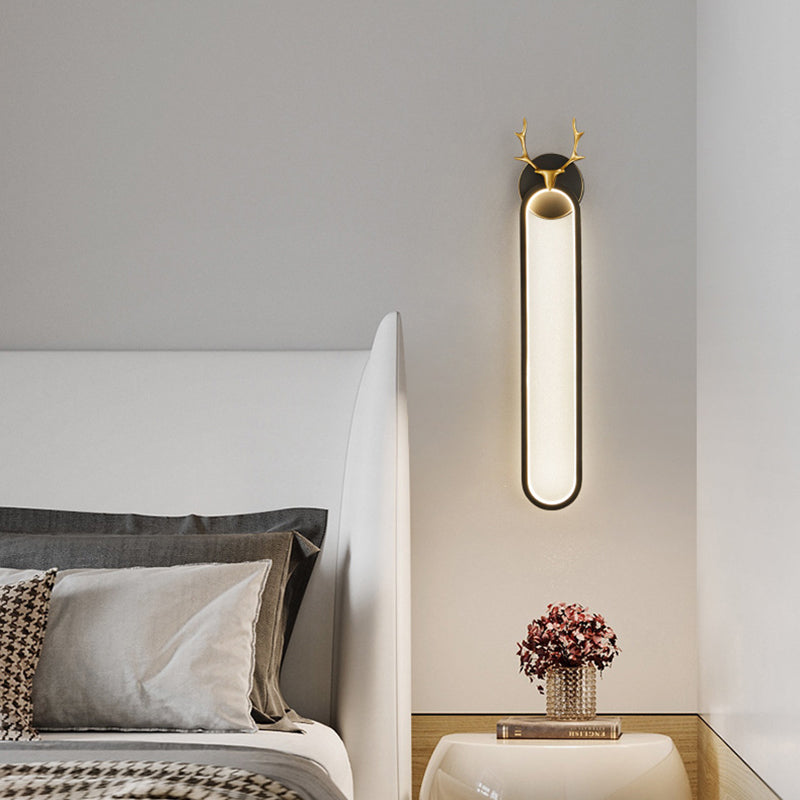 Modern Golden/Black Wall Mounted Sconce Unique Linear Wall Light for Bedroom