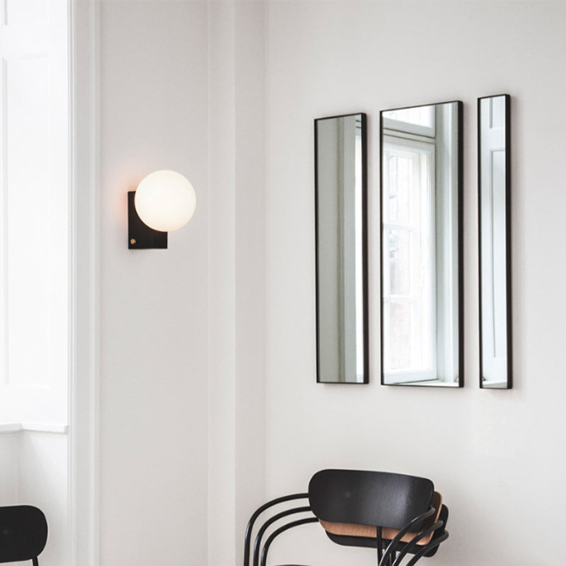 Ball Shape Glass Vanity Lights Modern Style 1 Light Vanity Light Fixtures