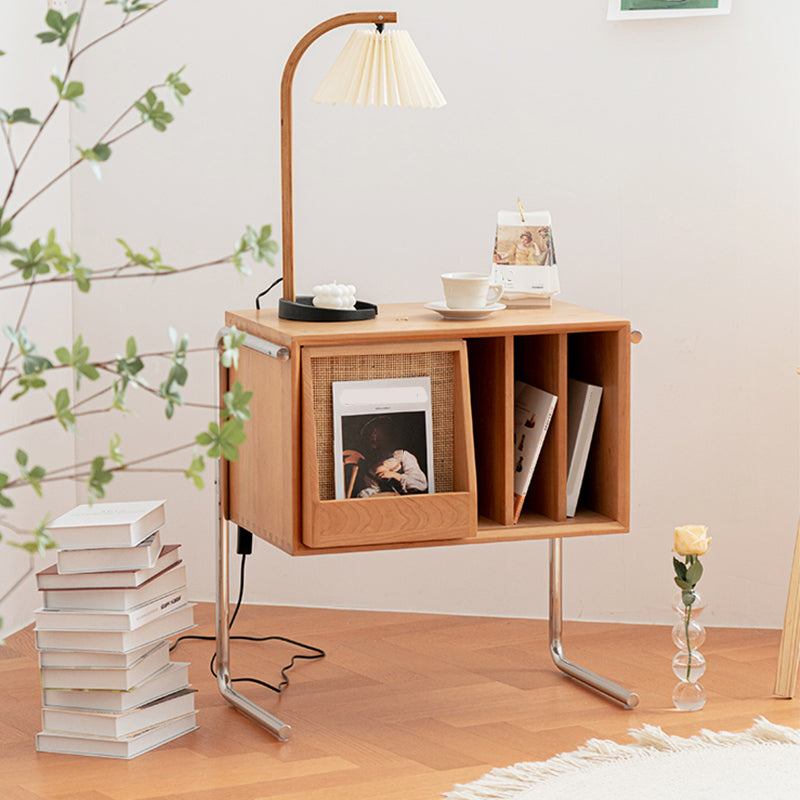 Modern Style Solid Wood Bookshelf Closed Back Bookcase with Door