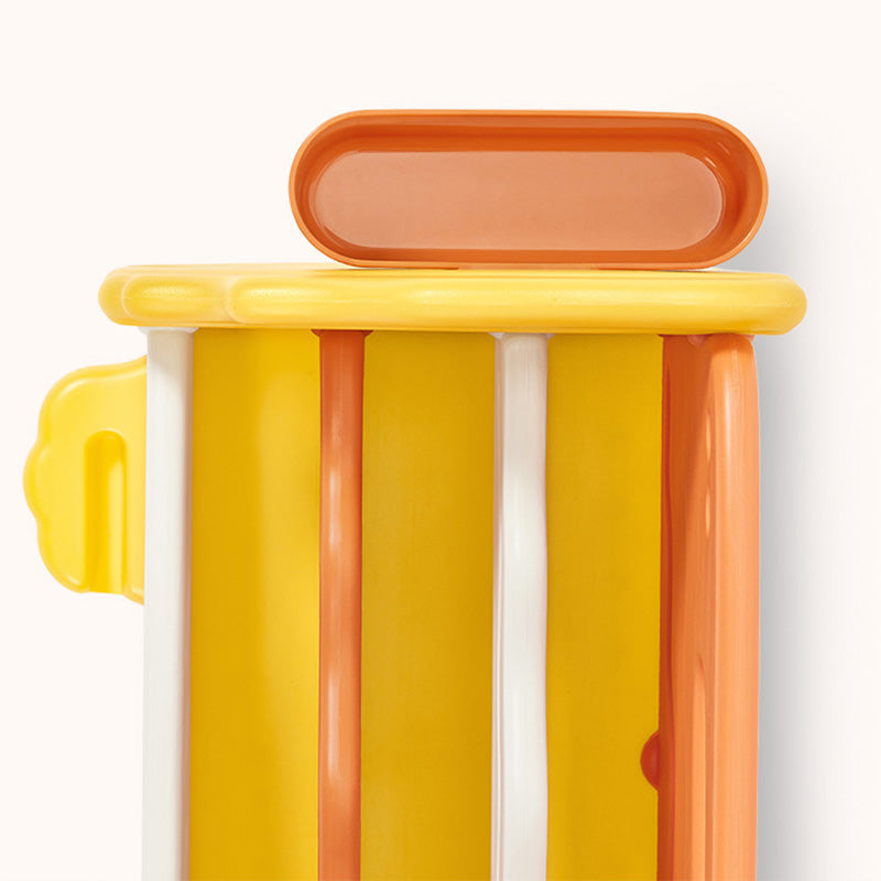 Contemporary in Plastic Tabletop Book Display in Animals Theme with Shelves