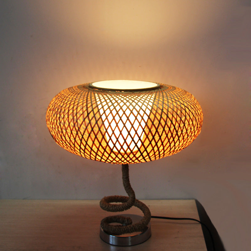 Palabra de noche ovalada tejida Rattan de bambú asiático 1 Lámpara de noche de linaza con diseño de cuerda