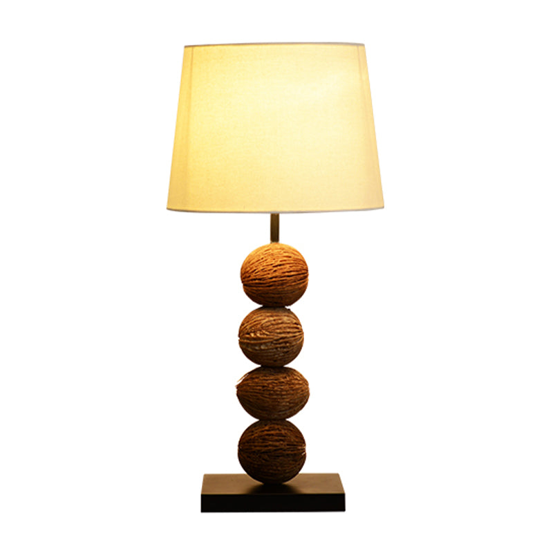 Lámpara de mesa de noche asiática de madera con forma de frutas secas, 1 lámpara de mesa de noche marrón claro con pantalla de tela