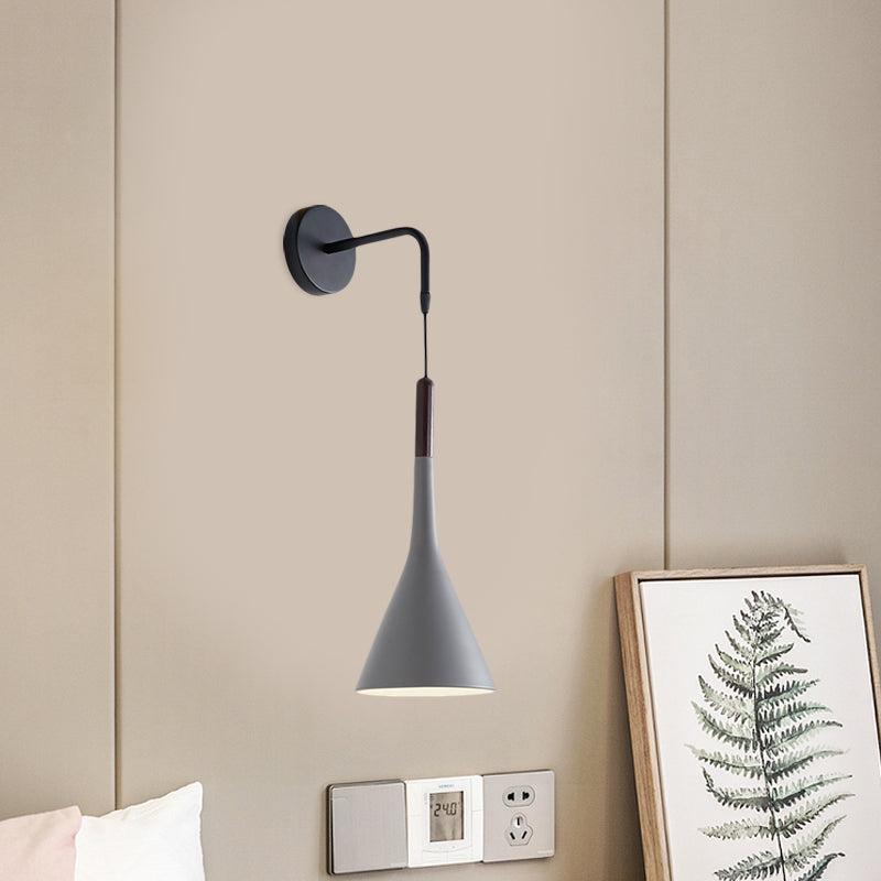 Trechterbed SCONCE LICHTING METALEN 1 LICHT Modernistische wandbevestigingshanger Lamp in zwart/grijs