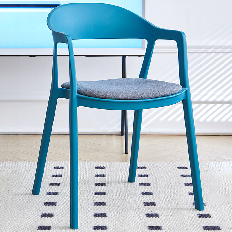 Nordic Style Matte Finish Plastic Armless Dining Chair for Home