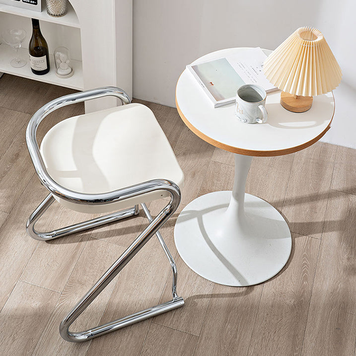 Modern Contoured Seat Low Back Armless Bar Stools with Metal Base