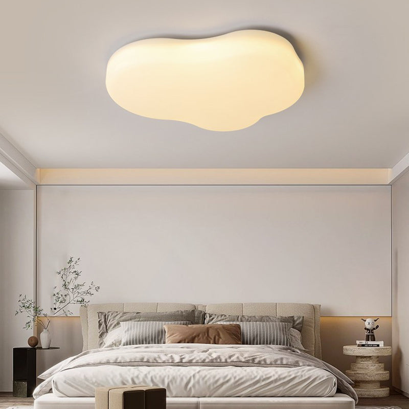Cloud Shape Flush Ceiling Lights Modern Acrylic Flush Mount Lighting in White Finish