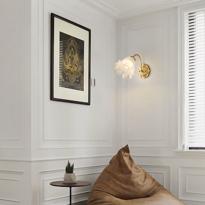 Nordic Style Copper Vanity Light Flower Shape Vanity Lamp for Shower Room