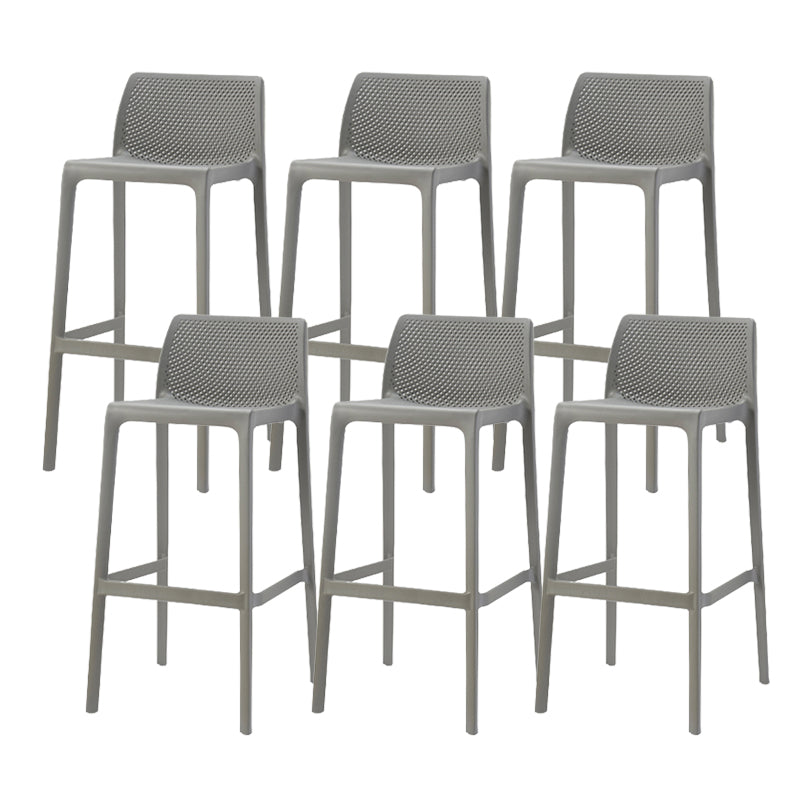 Contemporary Low Back Indoor Plastic Armless Bar Stool with Footrest