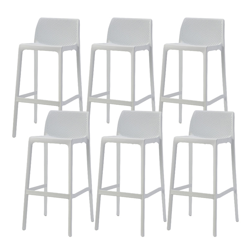 Contemporary Low Back Indoor Plastic Armless Bar Stool with Footrest