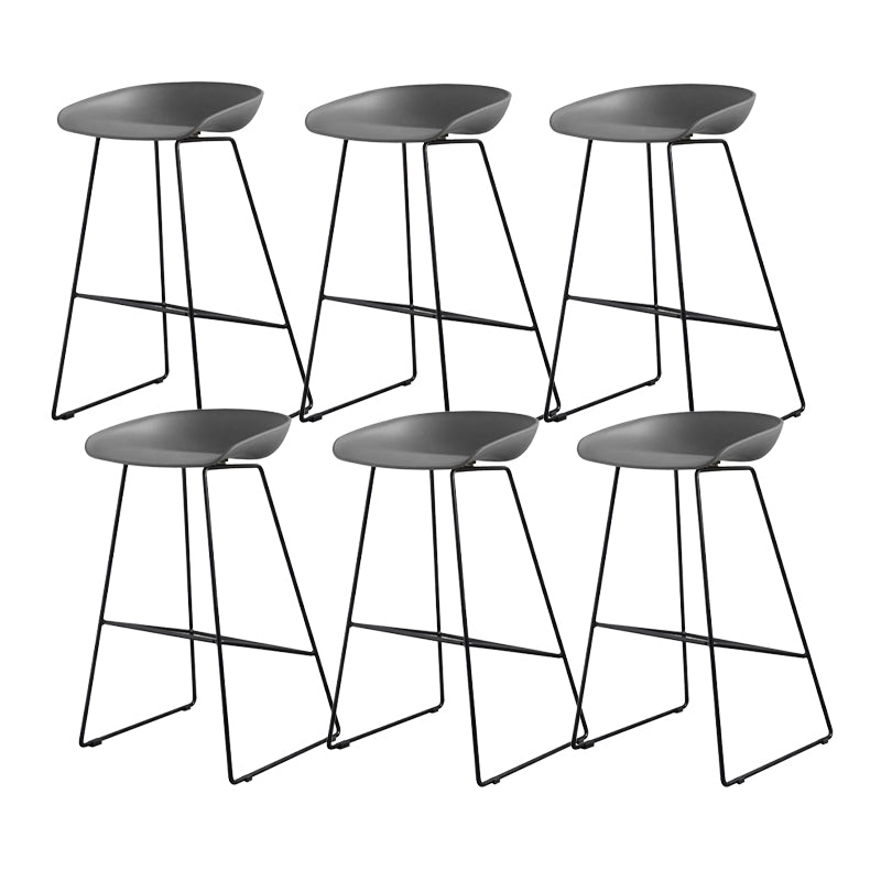 Industrial Indoor Armless Footrest Bar Stool with Metal Legs