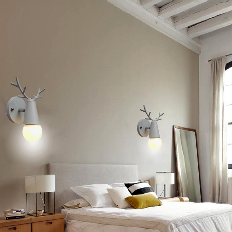 Single Golden Modernism Wooden Metal Wall Mounted Sconce for Bedroom