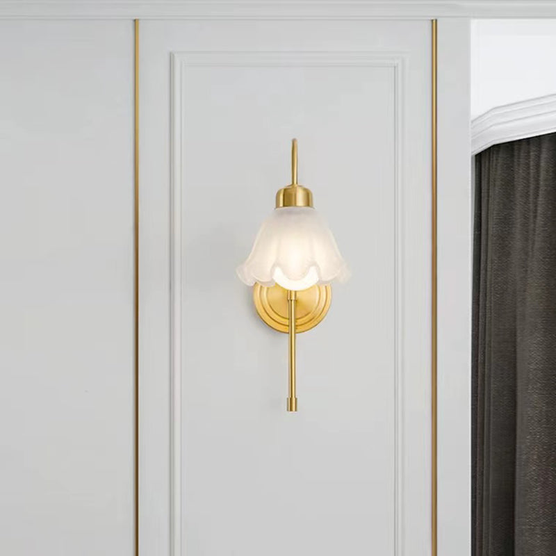 Modern Metal Wall Sconce Flower Shape Wall Light with Glass Shade for Bedroom in Gold