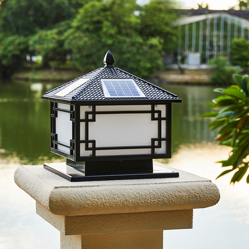 Metal LED Solar Lighting Fixture with Acrylic Shade for Garden