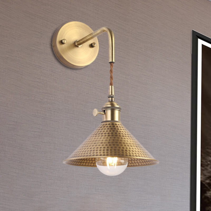 Hammered Cone Metal Wall Lamp Industrial 1 Head Living Room Sconce Light Fixture in Antique Brass/Brushed Brass