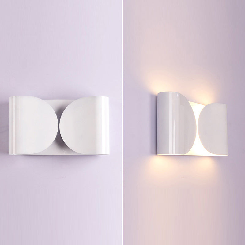 Contemporary Minimalist LED Wall Light Fixture for Sitting Room