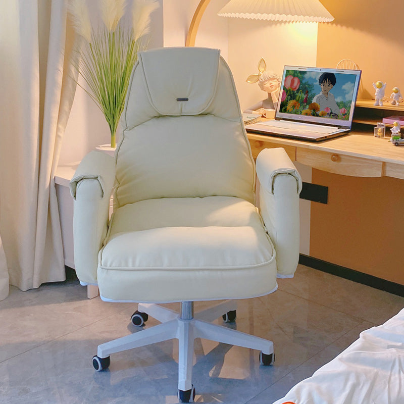 Modern Office Chair Adjustable Seat Height No Distressing Slide Chair with Wheels