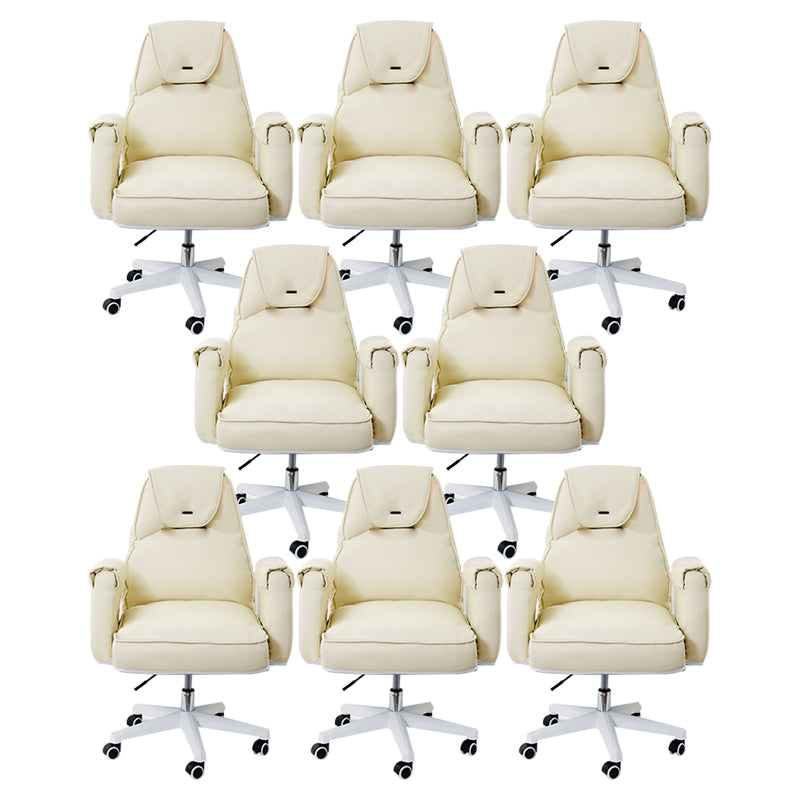 Modern Office Chair Adjustable Seat Height No Distressing Slide Chair with Wheels