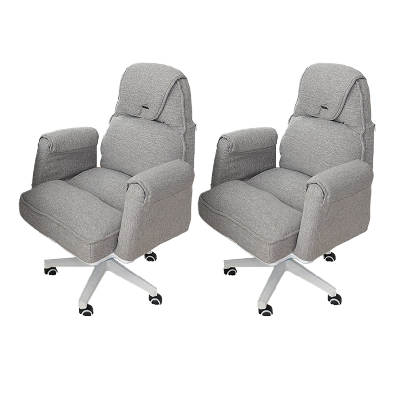 Modern Office Chair Adjustable Seat Height No Distressing Slide Chair with Wheels