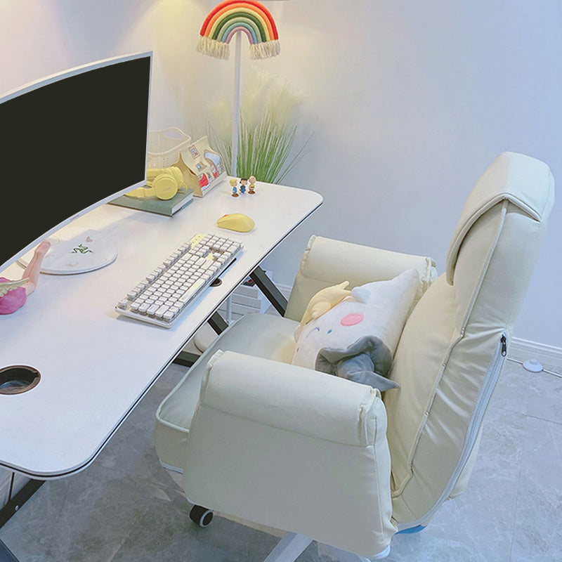 Modern Office Chair Adjustable Seat Height No Distressing Slide Chair with Wheels